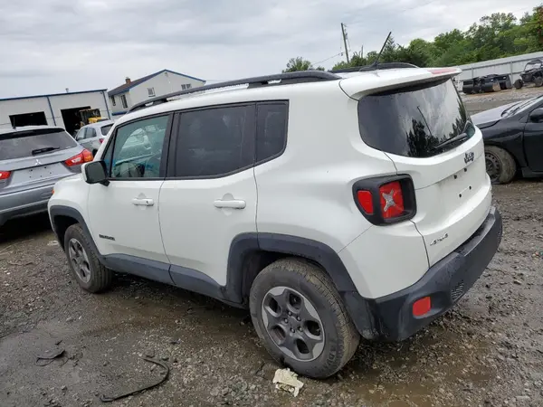 ZACCJBBW0GPD12119 2016 JEEP RENEGADE - Image 2