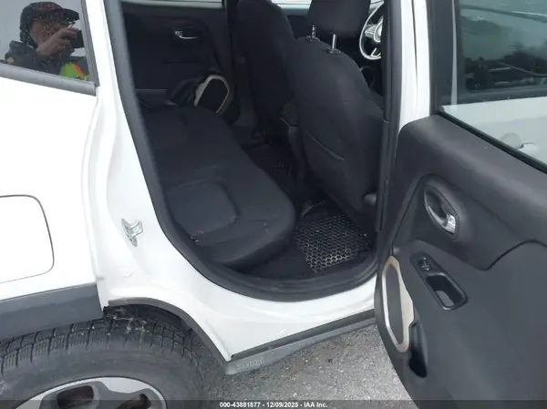 ZACCJBBW1GPC59141 2016 JEEP RENEGADE - Image 8