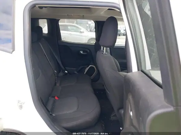 ZACCJBBW2GPC58838 2016 JEEP RENEGADE - Image 8