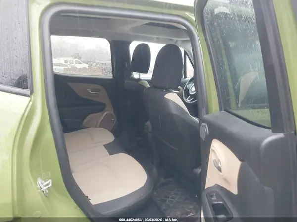 ZACCJBBW3GPE05636 2016 JEEP RENEGADE - Image 8