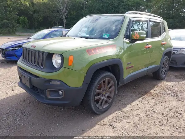 ZACCJBBW5GPD09555 2016 JEEP RENEGADE - Image 2