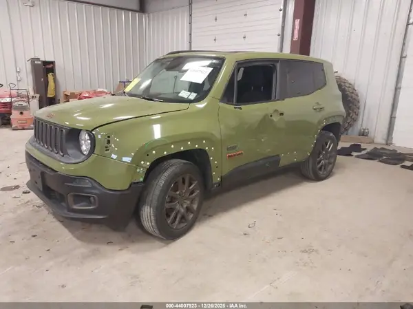 ZACCJBBW6GPC83502 2016 JEEP RENEGADE - Image 2