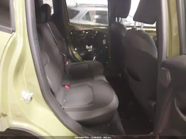 ZACCJBBW6GPC83502 2016 JEEP RENEGADE - Image 8