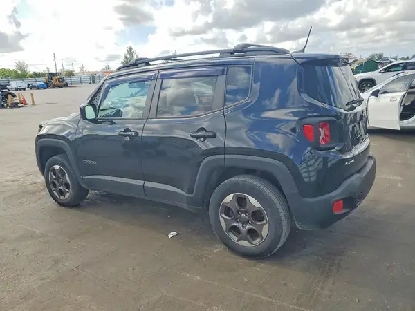 ZACCJBBW6GPE37738 2016 JEEP RENEGADE - Image 2
