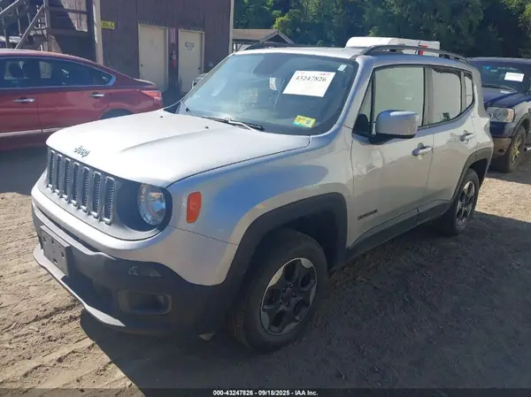 ZACCJBBW8GPC56561 2016 JEEP RENEGADE - Image 2