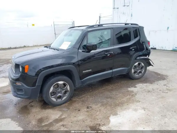 ZACCJBBW8GPC80083 2016 JEEP RENEGADE - Image 2