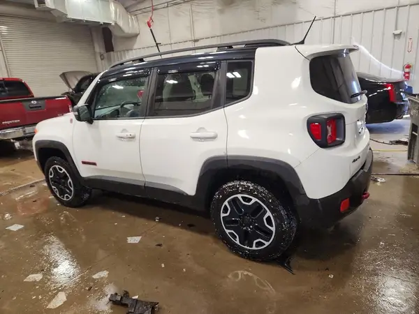 ZACCJBCB0HPE68285 2017 JEEP RENEGADE - Image 2