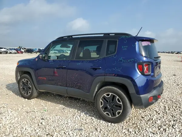 ZACCJBCB0HPE70540 2017 JEEP RENEGADE - Image 2