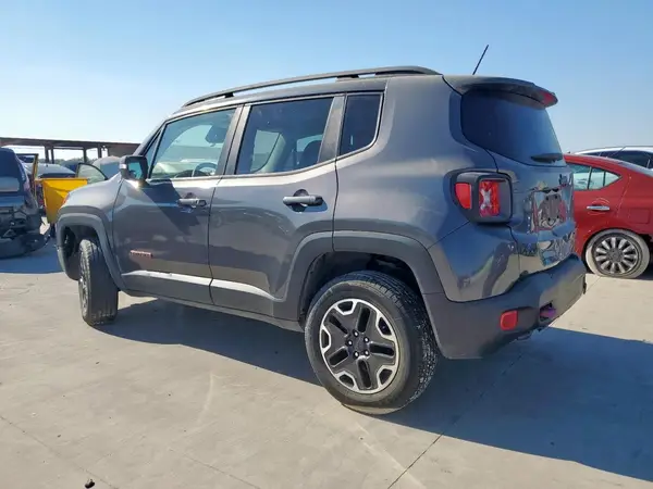 ZACCJBCB0HPE87855 2017 JEEP RENEGADE - Image 2