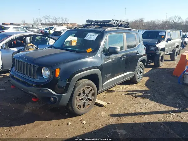ZACCJBCB0HPE90108 2017 JEEP RENEGADE - Image 2