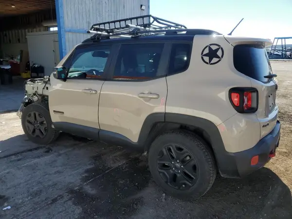 ZACCJBCB0HPF03259 2017 JEEP RENEGADE - Image 2