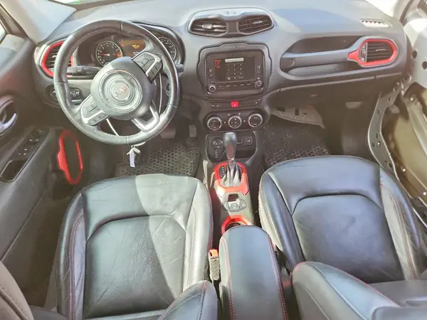ZACCJBCB0HPF94761 2017 JEEP RENEGADE - Image 8