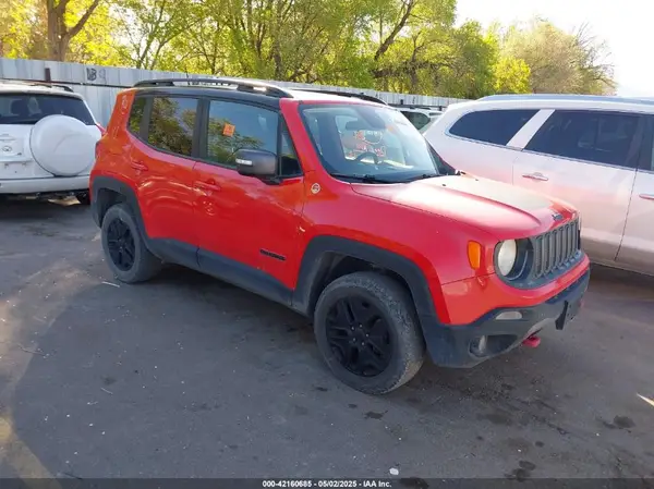 ZACCJBCB0JPG84031 2018 JEEP RENEGADE - Image 1