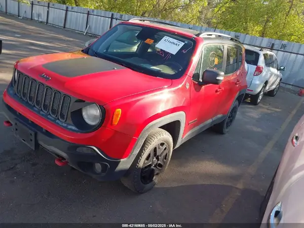 ZACCJBCB0JPG84031 2018 JEEP RENEGADE - Image 2