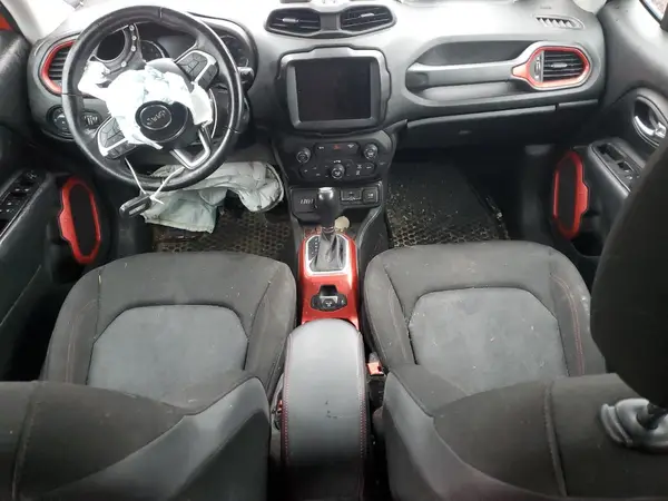 ZACCJBCB0JPG95272 2018 JEEP RENEGADE - Image 8