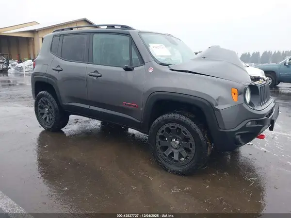 ZACCJBCB0JPH06254 2018 JEEP RENEGADE - Image 1