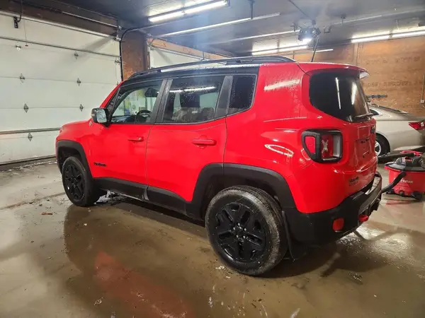 ZACCJBCB0JPH28433 2018 JEEP RENEGADE - Image 2