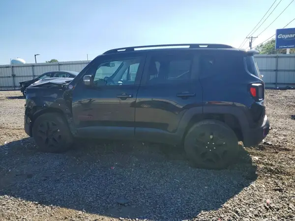 ZACCJBCB0JPJ08484 2018 JEEP RENEGADE - Image 2