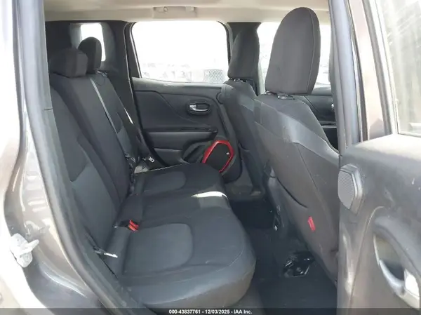 ZACCJBCB1HPE48868 2017 JEEP RENEGADE - Image 8