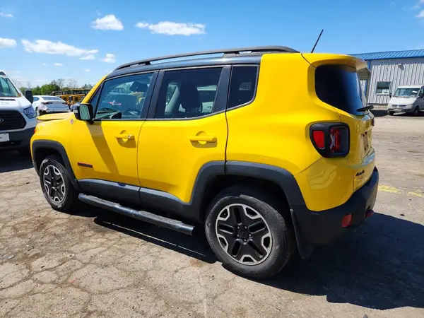 ZACCJBCB1HPE50183 2017 JEEP RENEGADE - Image 2