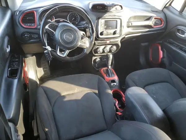ZACCJBCB1HPE78131 2017 JEEP RENEGADE - Image 8
