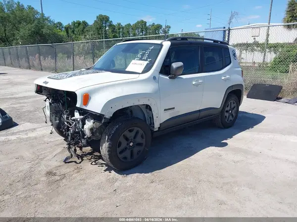 ZACCJBCB1HPE89341 2017 JEEP RENEGADE - Image 2