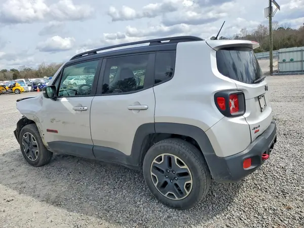 ZACCJBCB1HPF75278 2017 JEEP RENEGADE - Image 2