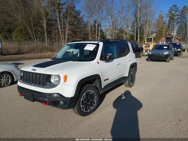 ZACCJBCB1HPF75376 2017 JEEP RENEGADE - Image 2