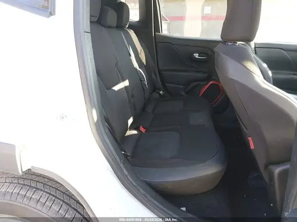 ZACCJBCB1HPF75376 2017 JEEP RENEGADE - Image 8