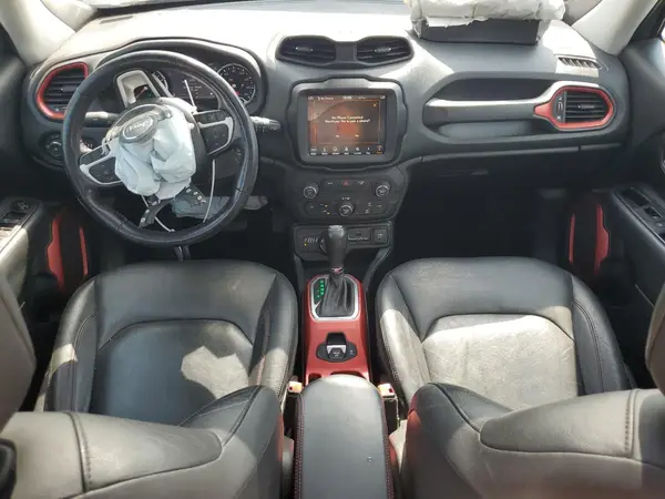 ZACCJBCB1JPH10121 2018 JEEP RENEGADE - Image 8