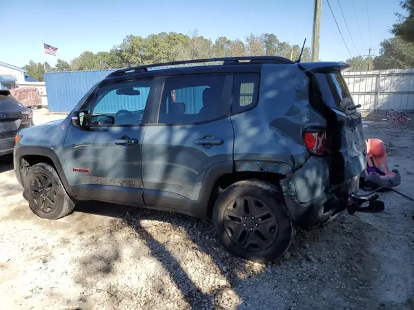 ZACCJBCB1JPH89404 2018 JEEP RENEGADE - Image 2