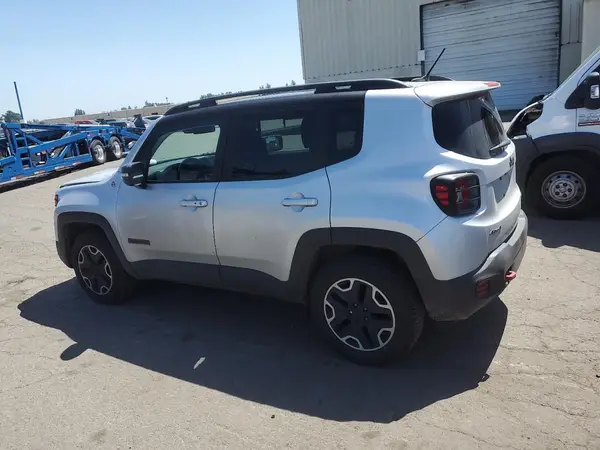 ZACCJBCB2HPE47664 2017 JEEP RENEGADE - Image 2