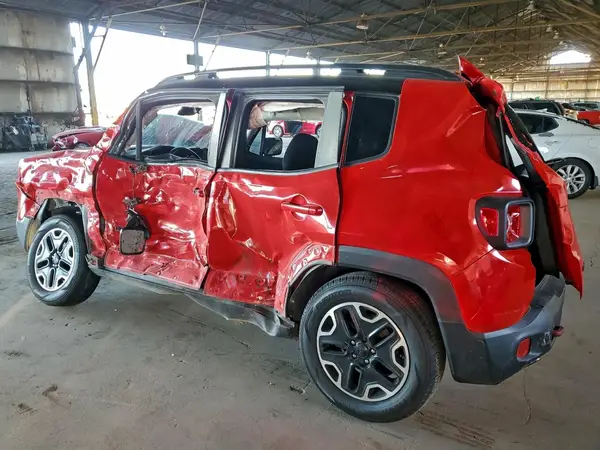 ZACCJBCB2HPF16997 2017 JEEP RENEGADE - Image 2