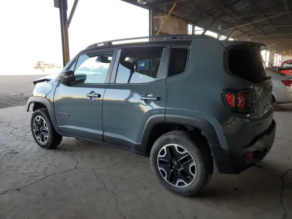 ZACCJBCB2HPF18927 2017 JEEP RENEGADE - Image 2
