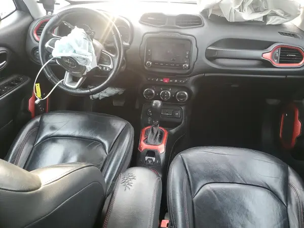 ZACCJBCB2HPF23464 2017 JEEP RENEGADE - Image 8