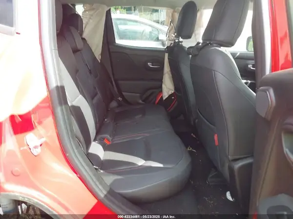 ZACCJBCB2HPG00852 2017 JEEP RENEGADE - Image 8