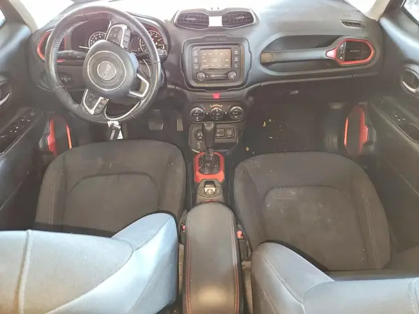 ZACCJBCB2HPG01709 2017 JEEP RENEGADE - Image 8