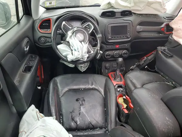 ZACCJBCB2HPG15156 2017 JEEP RENEGADE - Image 8
