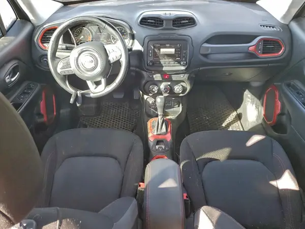 ZACCJBCB2HPG62056 2017 JEEP RENEGADE - Image 8