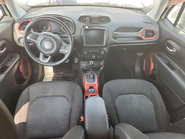 ZACCJBCB2JPG98089 2018 JEEP RENEGADE - Image 8