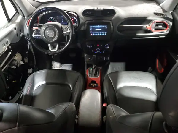 ZACCJBCB2JPH32175 2018 JEEP RENEGADE - Image 8