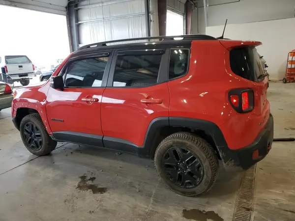 ZACCJBCB2JPH56394 2018 JEEP RENEGADE - Image 2