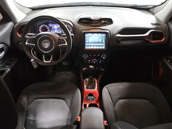 ZACCJBCB2JPH85751 2018 JEEP RENEGADE - Image 8
