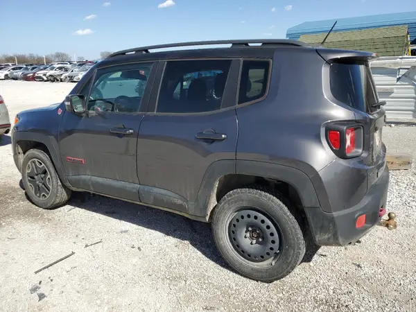 ZACCJBCB3HPE49312 2017 JEEP RENEGADE - Image 2