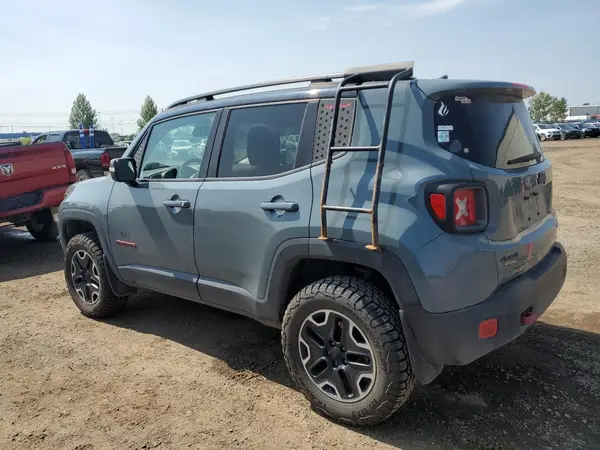 ZACCJBCB3HPE55658 2017 JEEP RENEGADE - Image 2