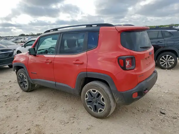 ZACCJBCB3HPE62755 2017 JEEP RENEGADE - Image 2