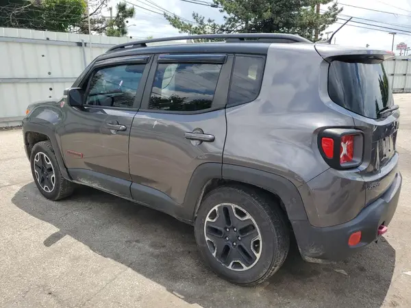 ZACCJBCB3HPE63193 2017 JEEP RENEGADE - Image 2