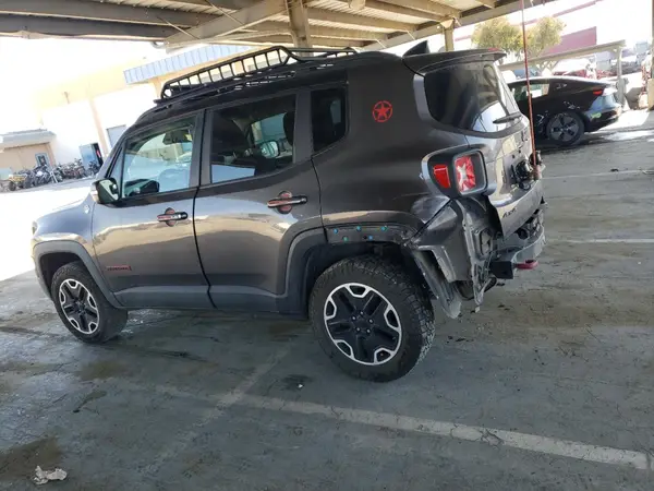 ZACCJBCB3HPE90653 2017 JEEP RENEGADE - Image 2