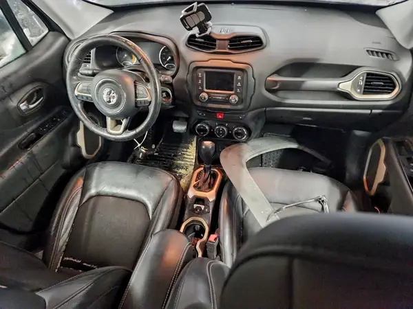 ZACCJBCB3HPE91396 2017 JEEP RENEGADE - Image 8