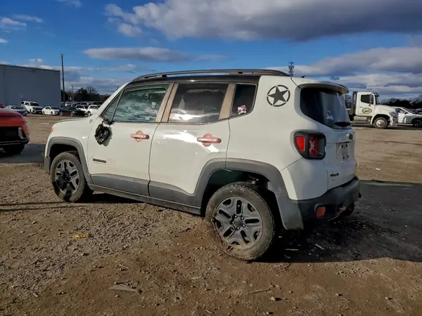 ZACCJBCB3HPF22534 2017 JEEP RENEGADE - Image 2